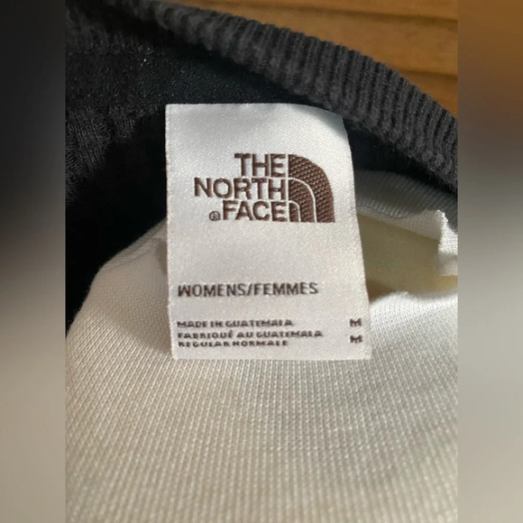 The North Face Women sweater size M - Picture 4 of 4